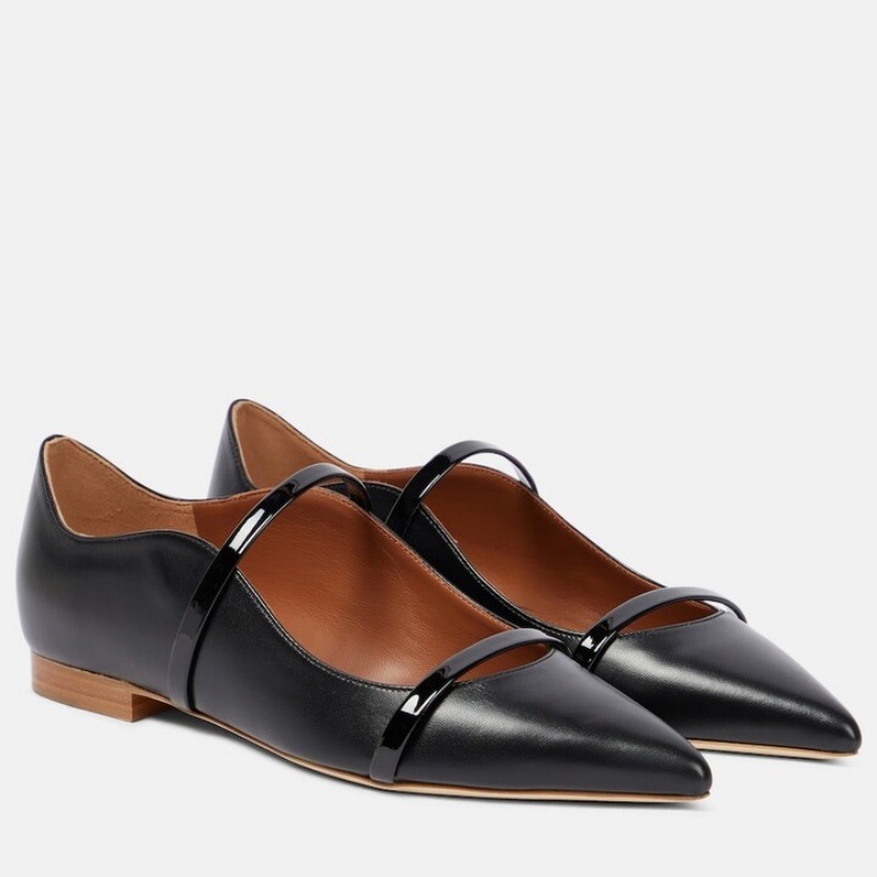 Womens Heels - รองเท้าส้นสูงแฟชั่นผู้หญิงสำหรับฤดูใบไม้ร่วง หัวแหลม สวมแบบสลิปออน ส้นเหลี่ยม ประดับโลหะ รองเท้าส้นเตี้ย