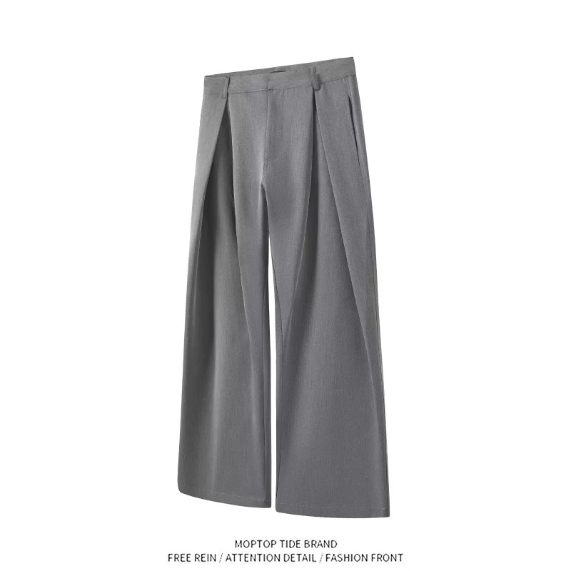 Tailored Trouser Wide - กางเกงสูททรงขากว้างสไตล์เรโทรพร้อมจีบ ดีไซน์ตัดเย็บแบบ 3D ให้เอฟเฟกต์การพลิ้วไหว ความยาวระดับพื้น ทรงตรงสำหรับงานทางการ