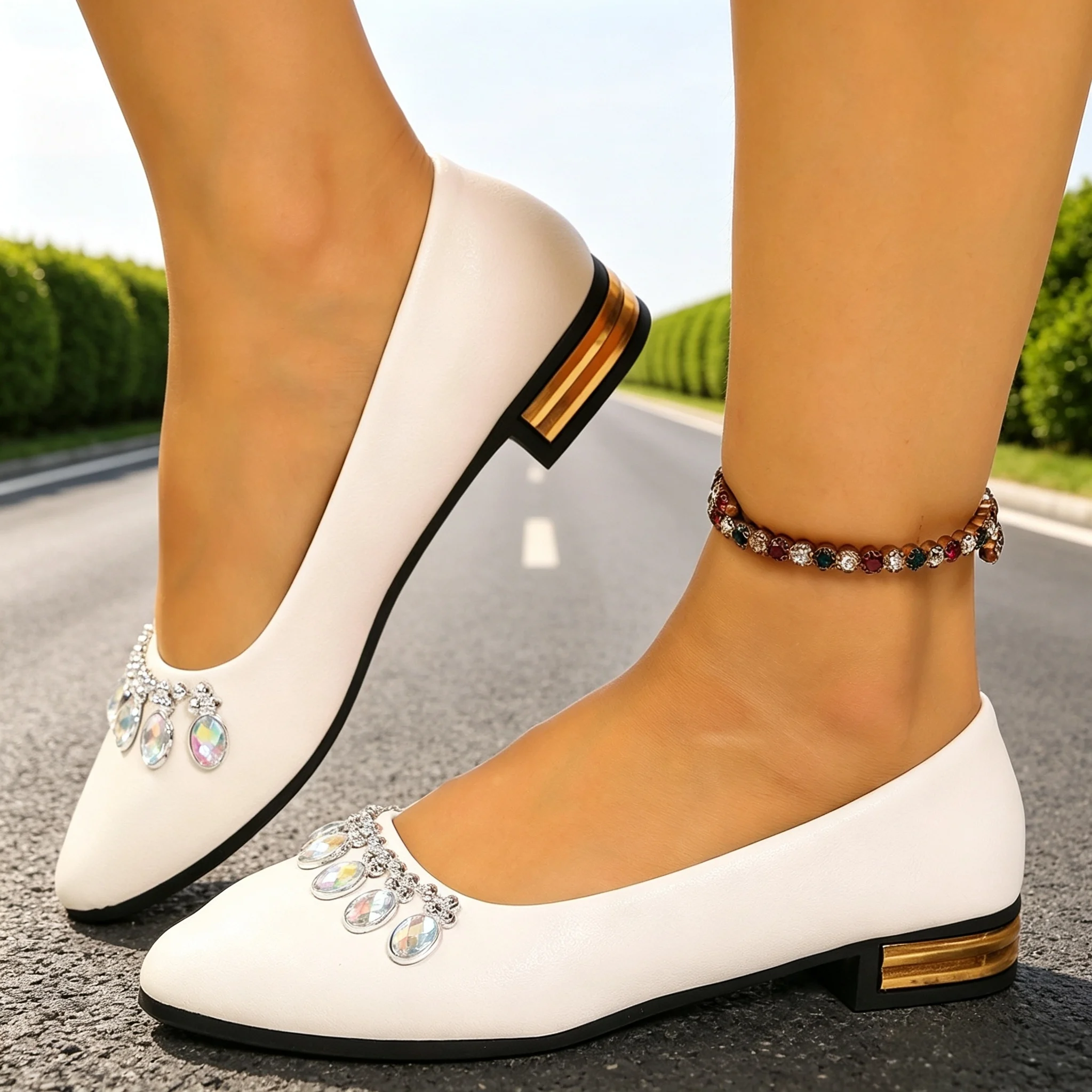 Womens Heels - รองเท้าส้นแบนสำหรับผู้หญิง หัวแหลม รองเท้าบัลเลต์ ไซส์ใหญ่ รองเท้าผ้าใบส้นแบนคุณภาพสูง แฟชั่น