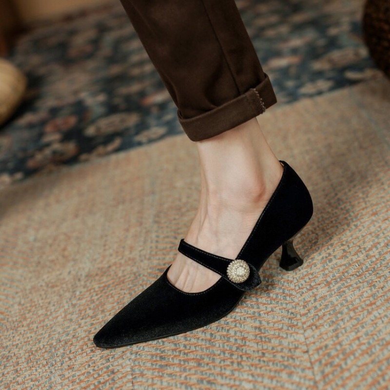 รองเท้าส้นเข็มแบบแมรี่เจนหัวแห - Womens Heels บทวิจารณ์และราคา