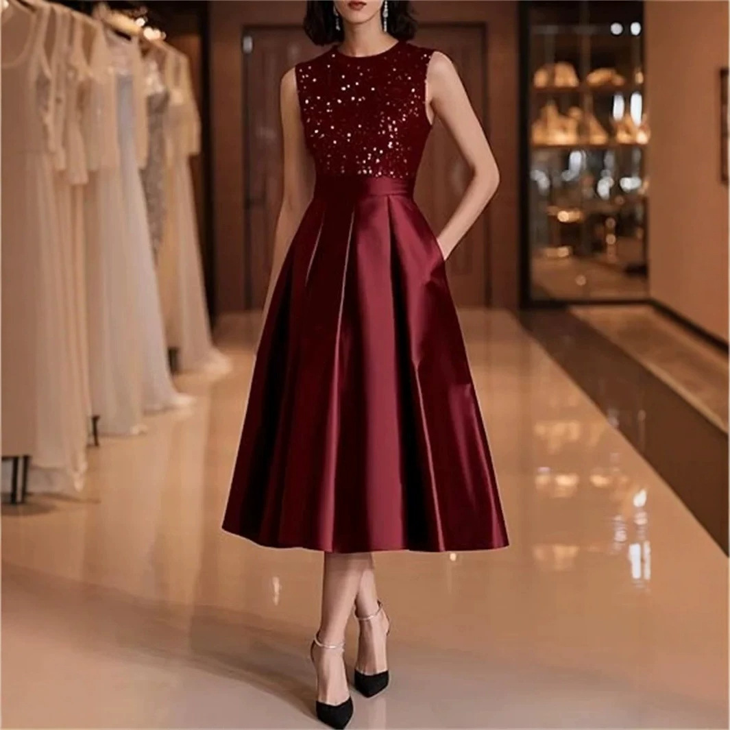 เดรสผ้าซาตินสีเบอร์กันดีประดับ - Midi Dress บทวิจารณ์และราคา